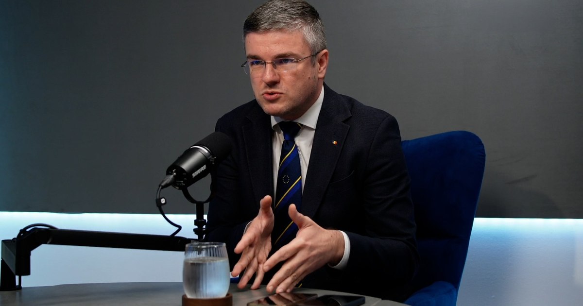 Irineu Darău cere responsabilitate pentru întârzierile de la Avioane Craiova