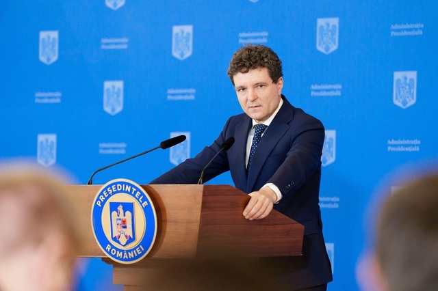 Nicușor Dan discută cu președintele Bulgariei despre atacurile asupra navelor din Marea Neagră