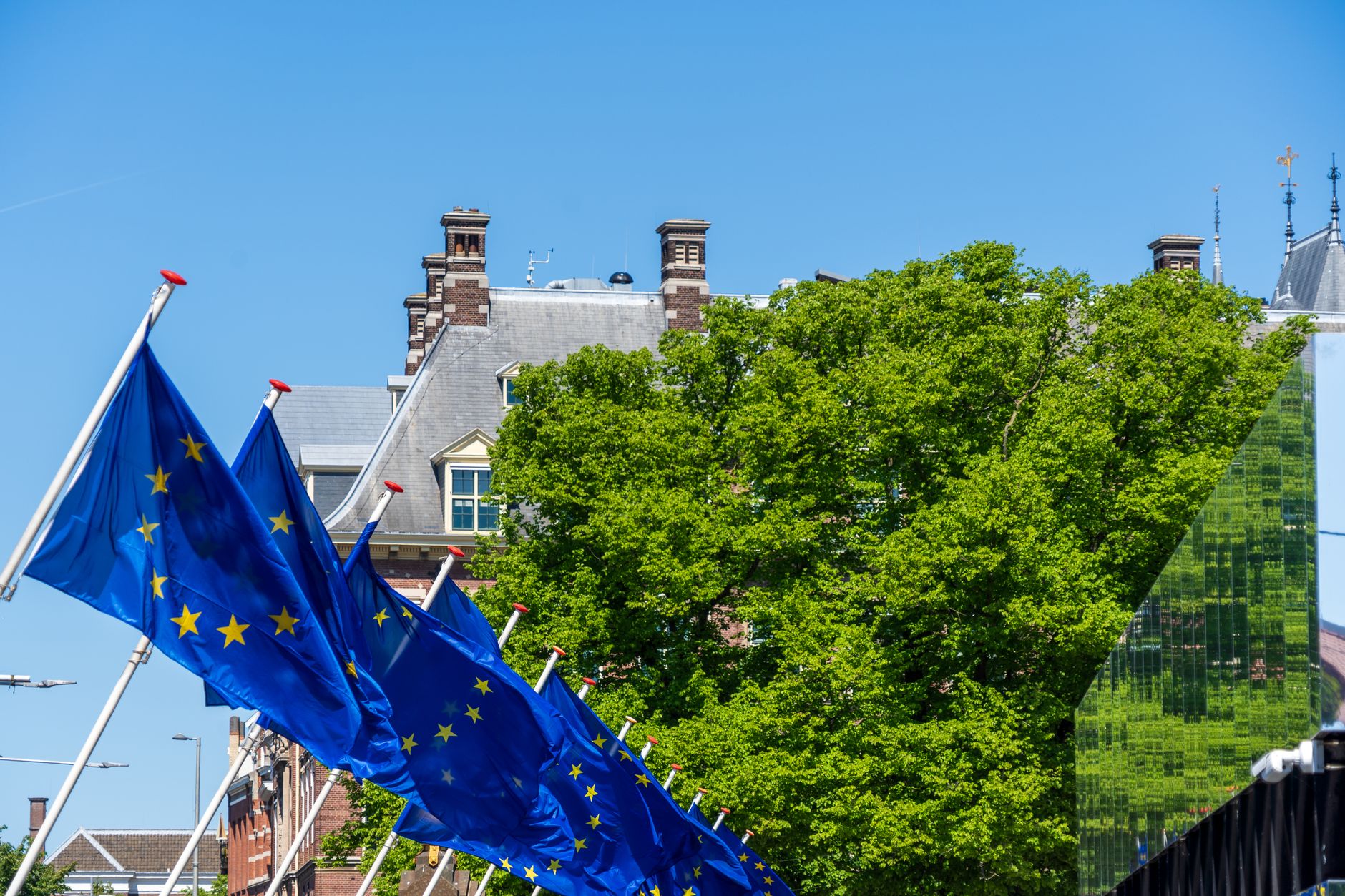 Aproape 2,2 miliarde de euro pot fi reintroduse în bugetul UE după suspendarea sancțiunilor împotriva Ungariei