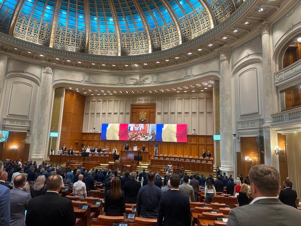 Calculul pentru noua majoritate parlamentară: PSD subliniază necesitatea sprijinului din partea UDMR și a dreptei