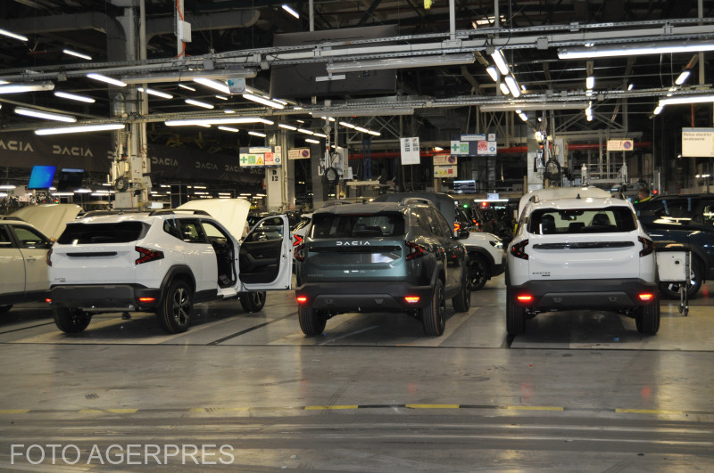 Ministerul Economiei propune măsuri pentru susținerea competitivității Uzinei Dacia