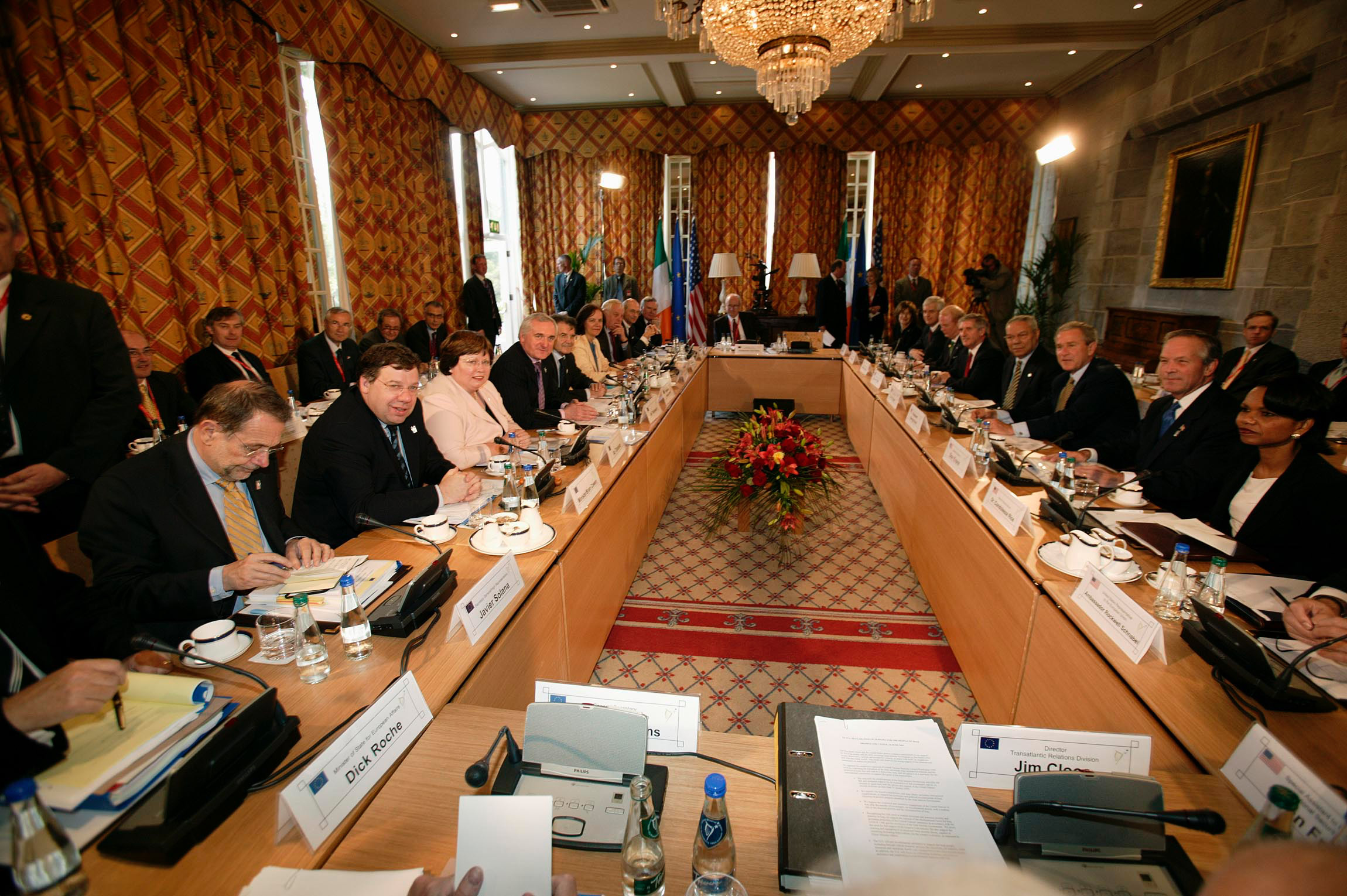 Summit la Bruxelles: Negocieri tensionate pentru bugetul UE și securitatea în Marea Neagră