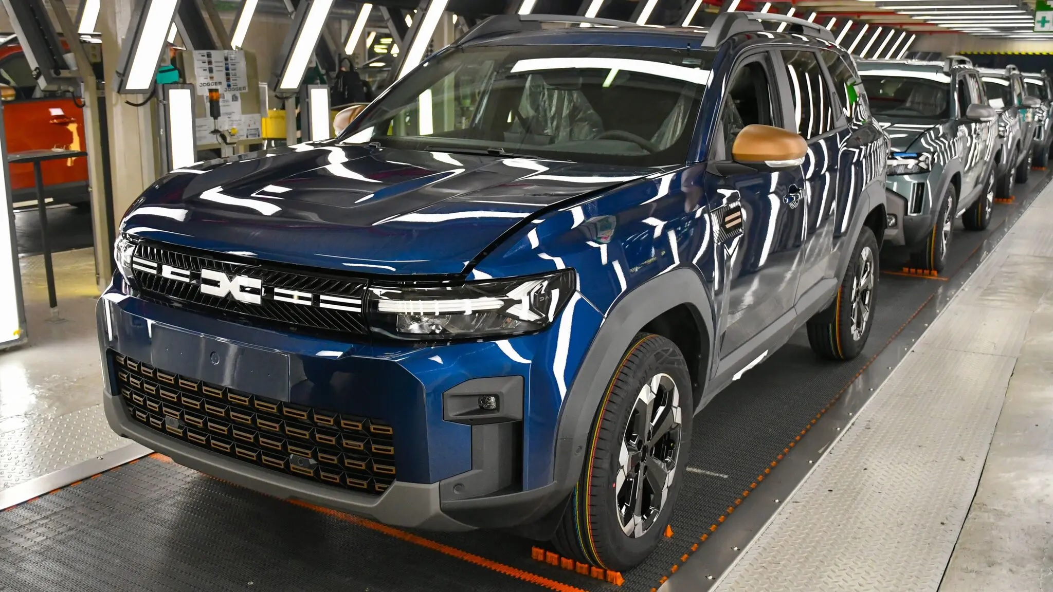 Ministerul Economiei pregătește un plan de salvare pentru industria auto, pentru a proteja Dacia