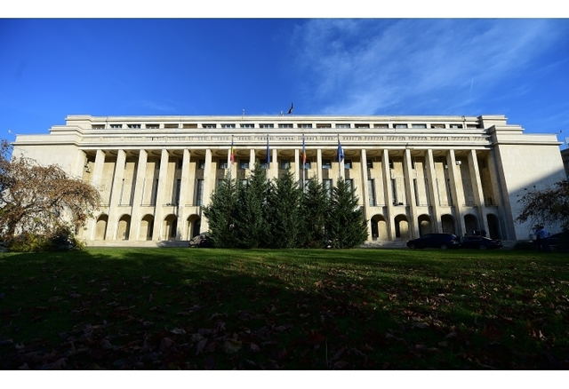 Cei trei candidați pentru funcția de premier: negocieri intense la Cotroceni pentru formarea unui guvern