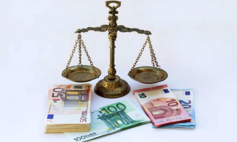 Decizie definitivă a ÎCCJ: Guvernul este obligat să plătească restanțele salariale ale magistraților