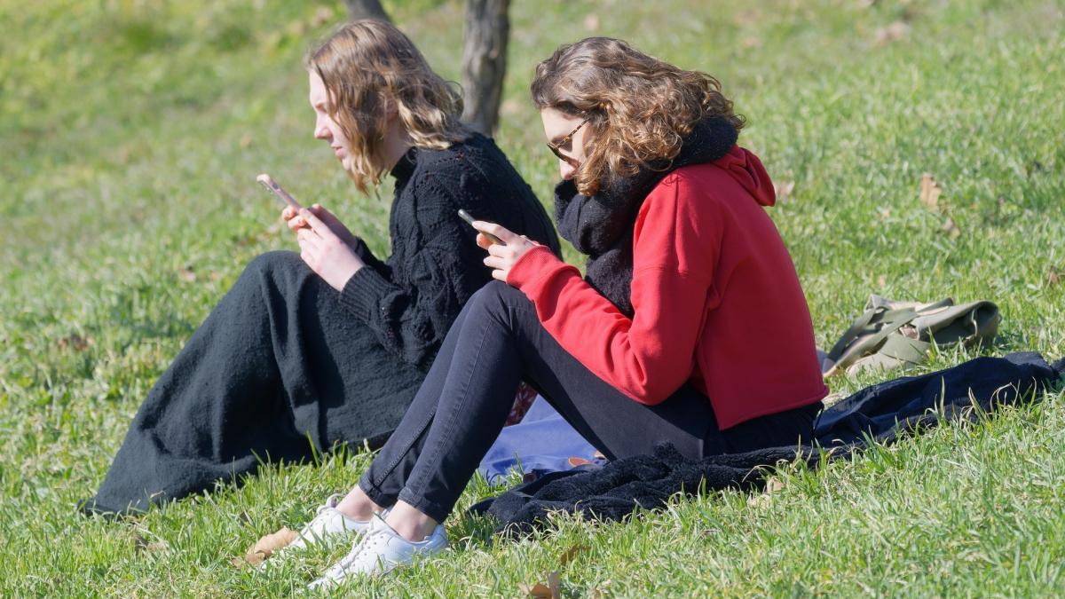 Codul penal se modifică: Președintele a promulgat legea care înăsprește pedepsele pentru abuzurile asupra minorilor