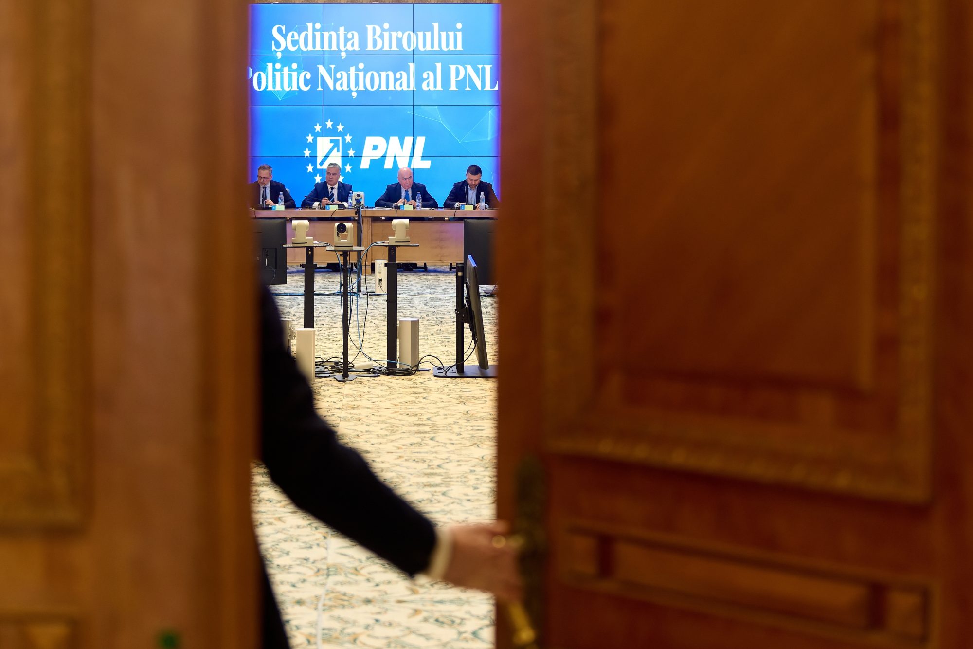 Ruptură în PNL: Primul parlamentar care anunță că nu va vota Guvernul Niculescu