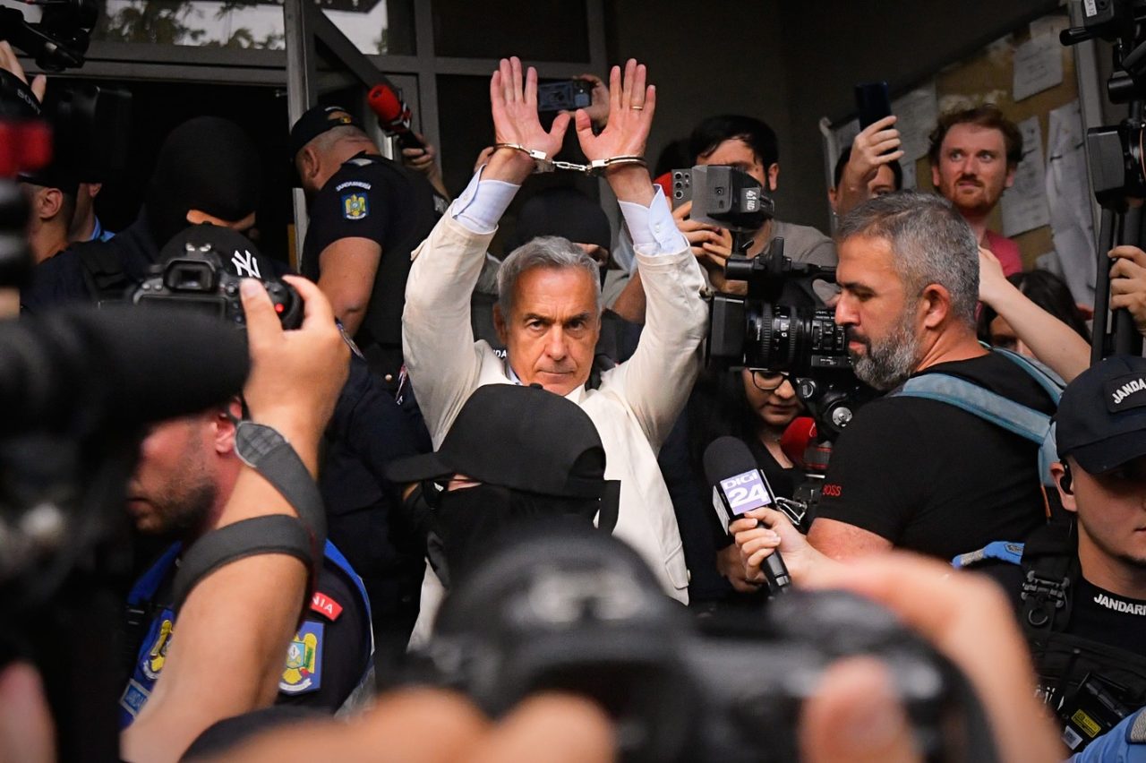Controversă în AUR după cererea de eliberare a lui Călin Georgescu. Petrisor Peiu evită să susțină mesajul lui George Simion