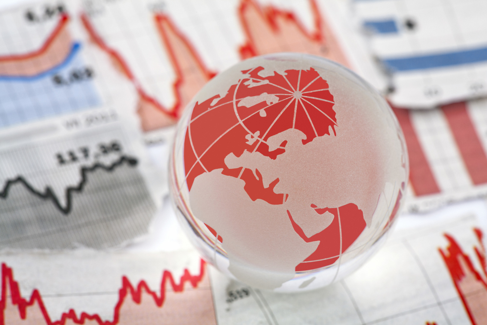 Nou program de guvernare cu Luca Niculescu și creșterea inflației în septembrie