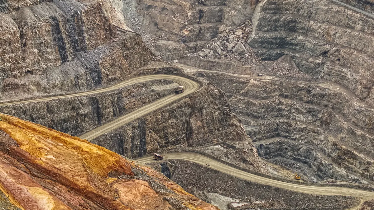 Proiect de lege pentru mineritul strategic: Inițiativă a Nataliei Intotero pentru valorificarea resurselor din România
