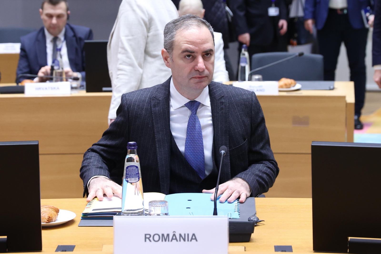 Alexandru Nazare susține eliminarea impozitului minim pe cifra de afaceri în ianuarie 2027