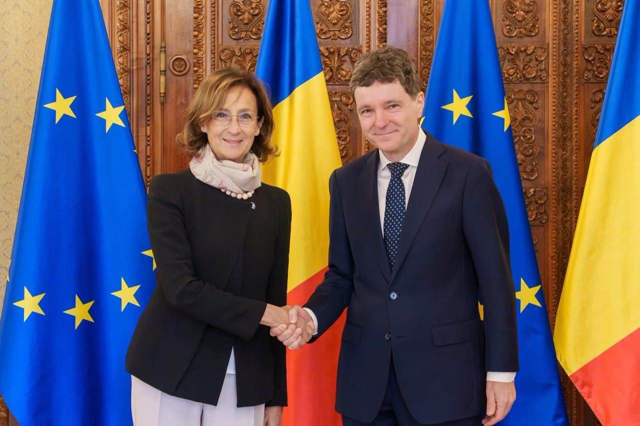Nicușor Dan a discutat cu delegația Comisiei de la Veneția despre consolidarea statului de drept
