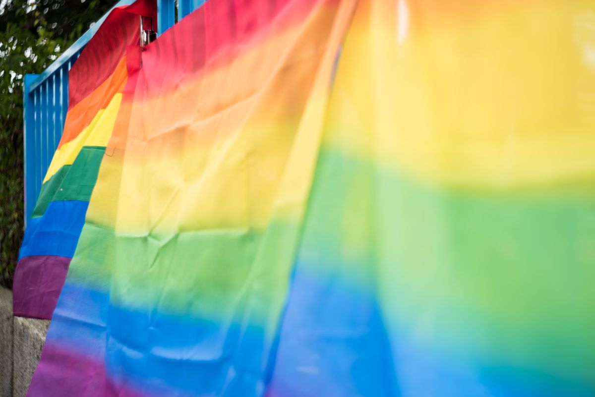 Uniunea Europeană solicită eliminarea barierelor de acces la ajutorul umanitar pentru persoanele LGBTI
