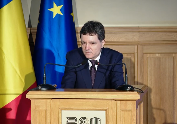 Nicușor Dan avertizează asupra impactului rețelelor sociale asupra democrației
