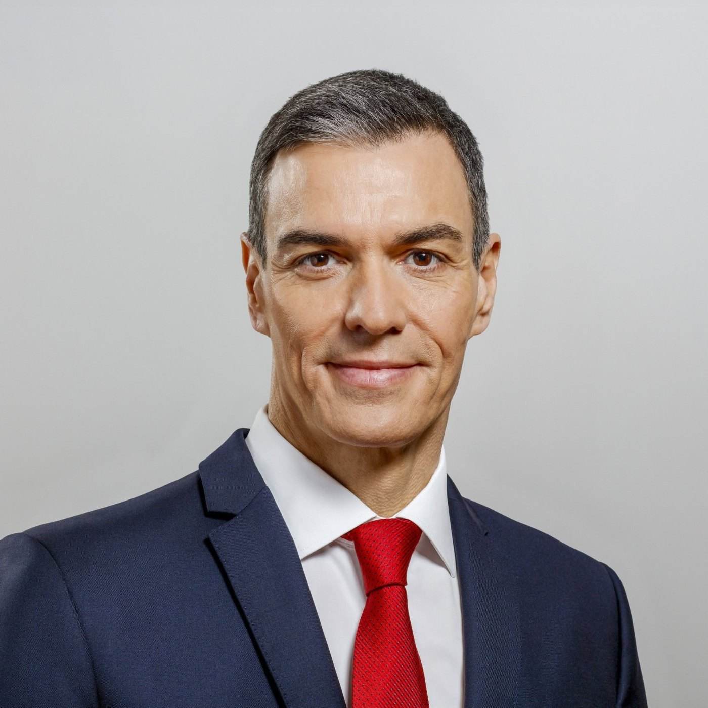 Fragmentarea stângii spaniole îi pune în pericol mandatul lui Pedro Sanchez