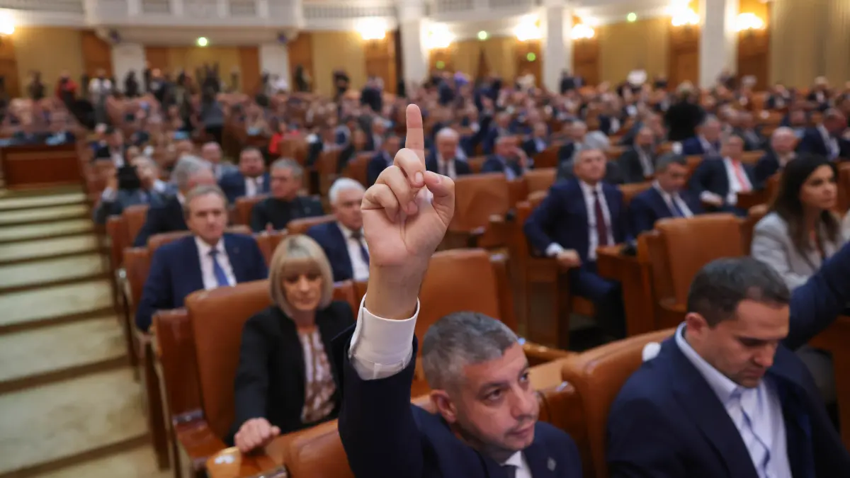 Analistul Bogdan Chirieac prezintă scenariul recalibrării Opoziției în România