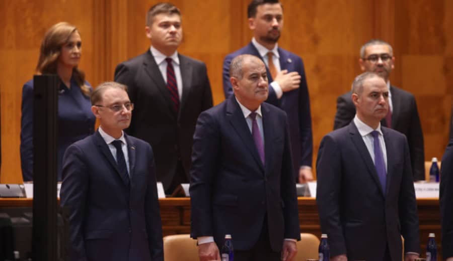 Cabinetul Luca Niculescu a fost investit de Parlament. Se încheie criza guvernamentală de 5 luni și jumătate