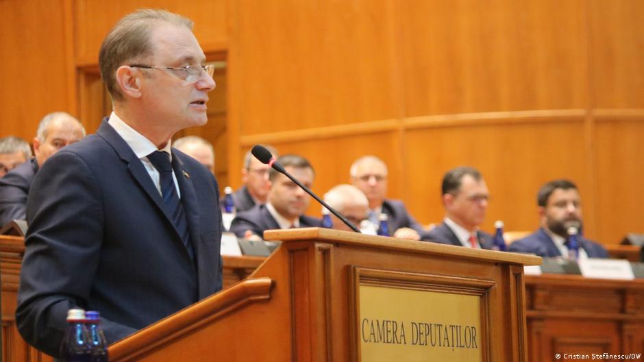 România are un nou Guvern: Luca Niculescu a primit votul de învestitură în Parlament