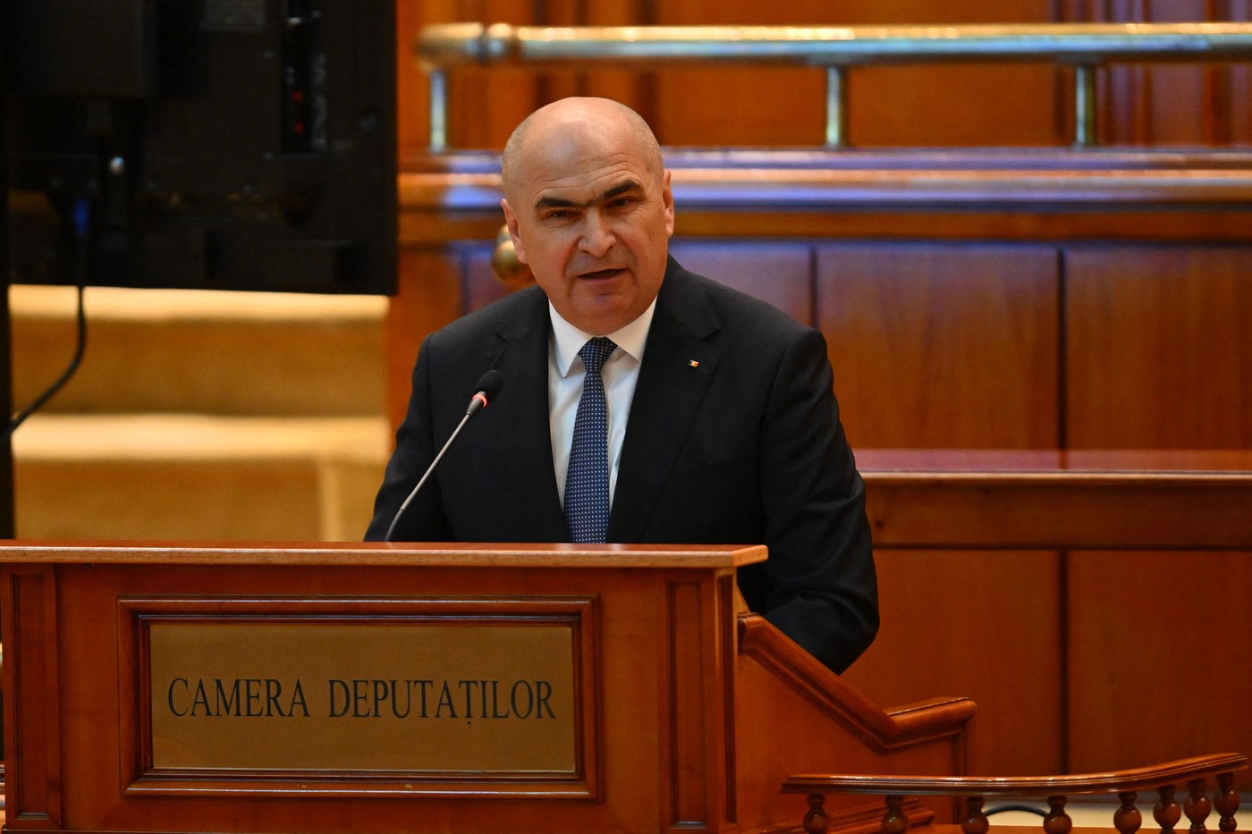 Absențe la votul de învestire a guvernului Niculescu: Conducerea PNL monitorizează situația parlamentarilor