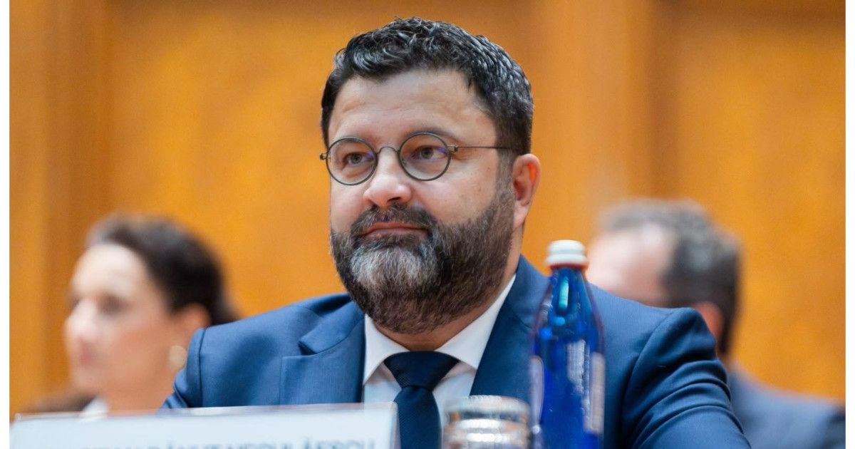 Dan Neculăescu a preluat mandatul de ministru al Afacerilor Externe: securitatea este prioritatea principală