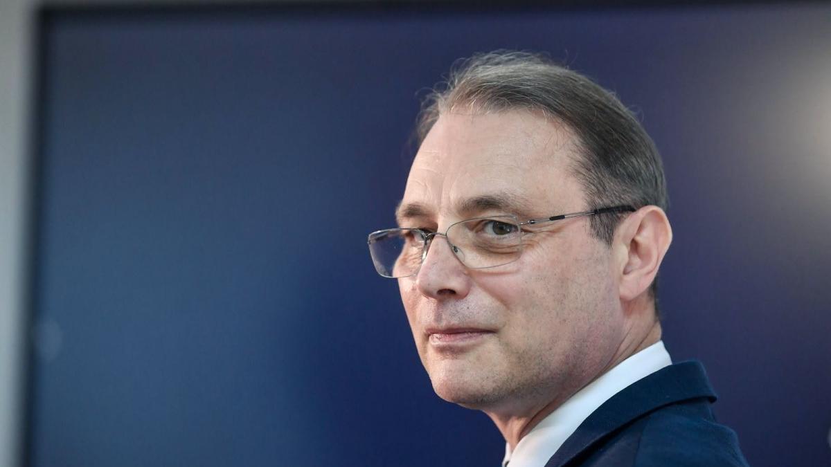 Noul premier Luca Niculescu nu exclude majorarea taxelor în 2027, în funcție de situația bugetară