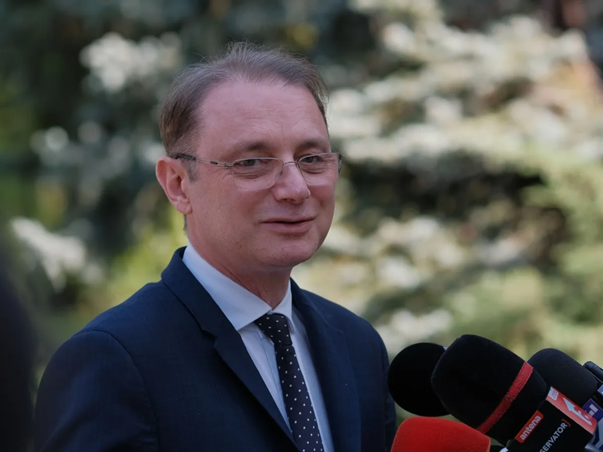 Parlamentul a învestit noul Guvern condus de Luca Niculescu: 280 de voturi pentru