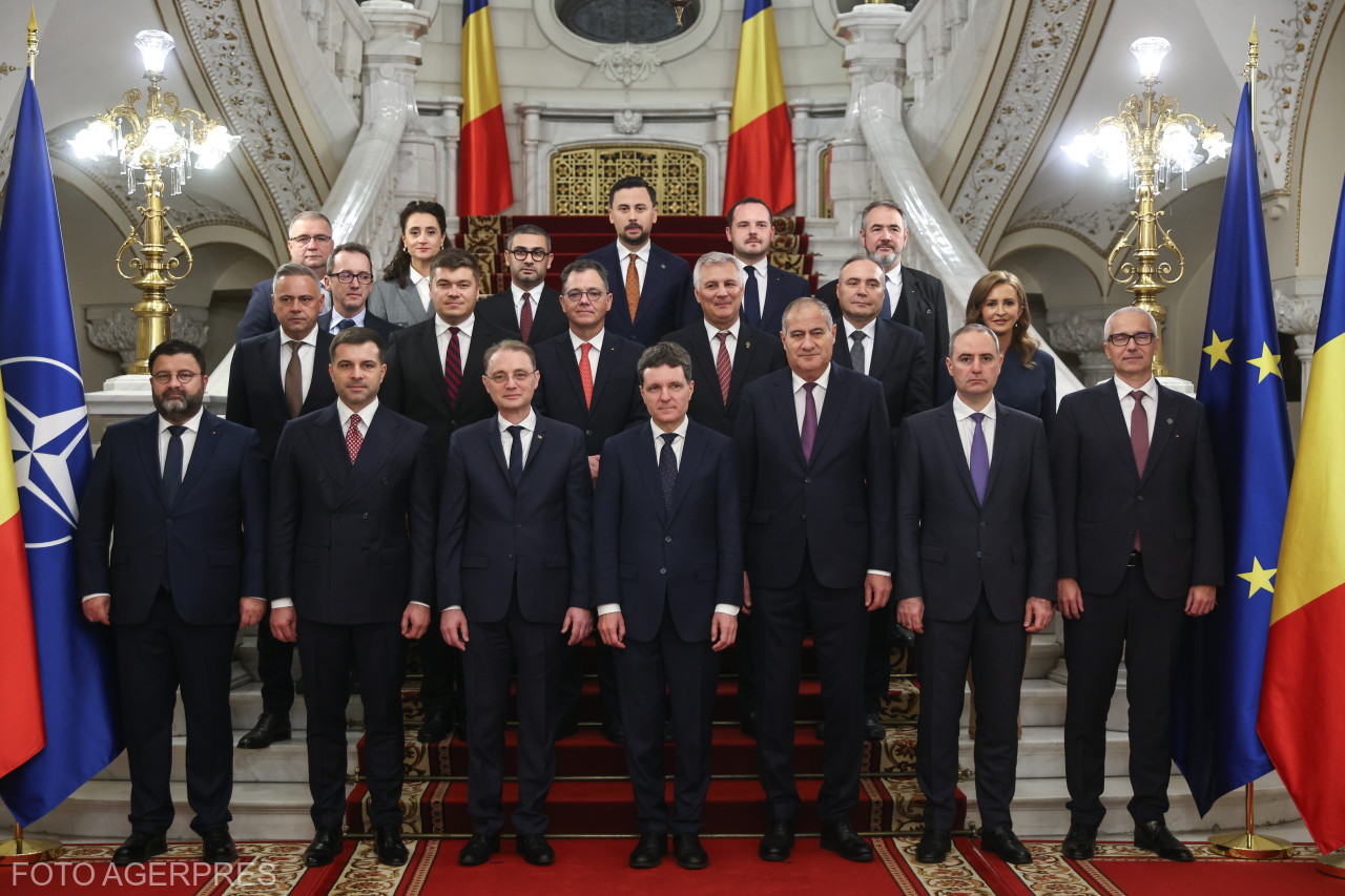 Cabinetul Luca Niculescu a primit votul de învestitură din partea Parlamentului