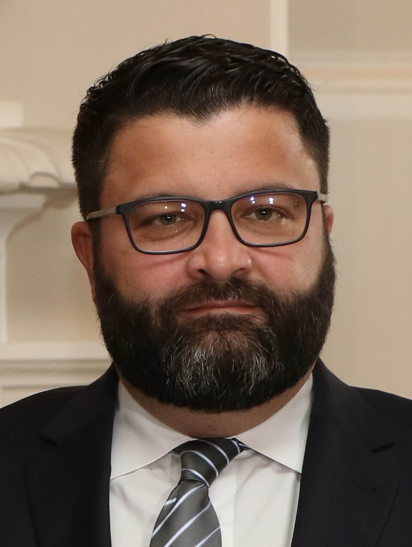 Dan Neculăescu a preluat oficial funcția de ministru al Afacerilor Externe