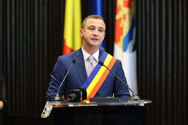 Alfred Simonis critică decizia lui Nicușor Dan privind nominalizarea lui Siegfried Mureșan