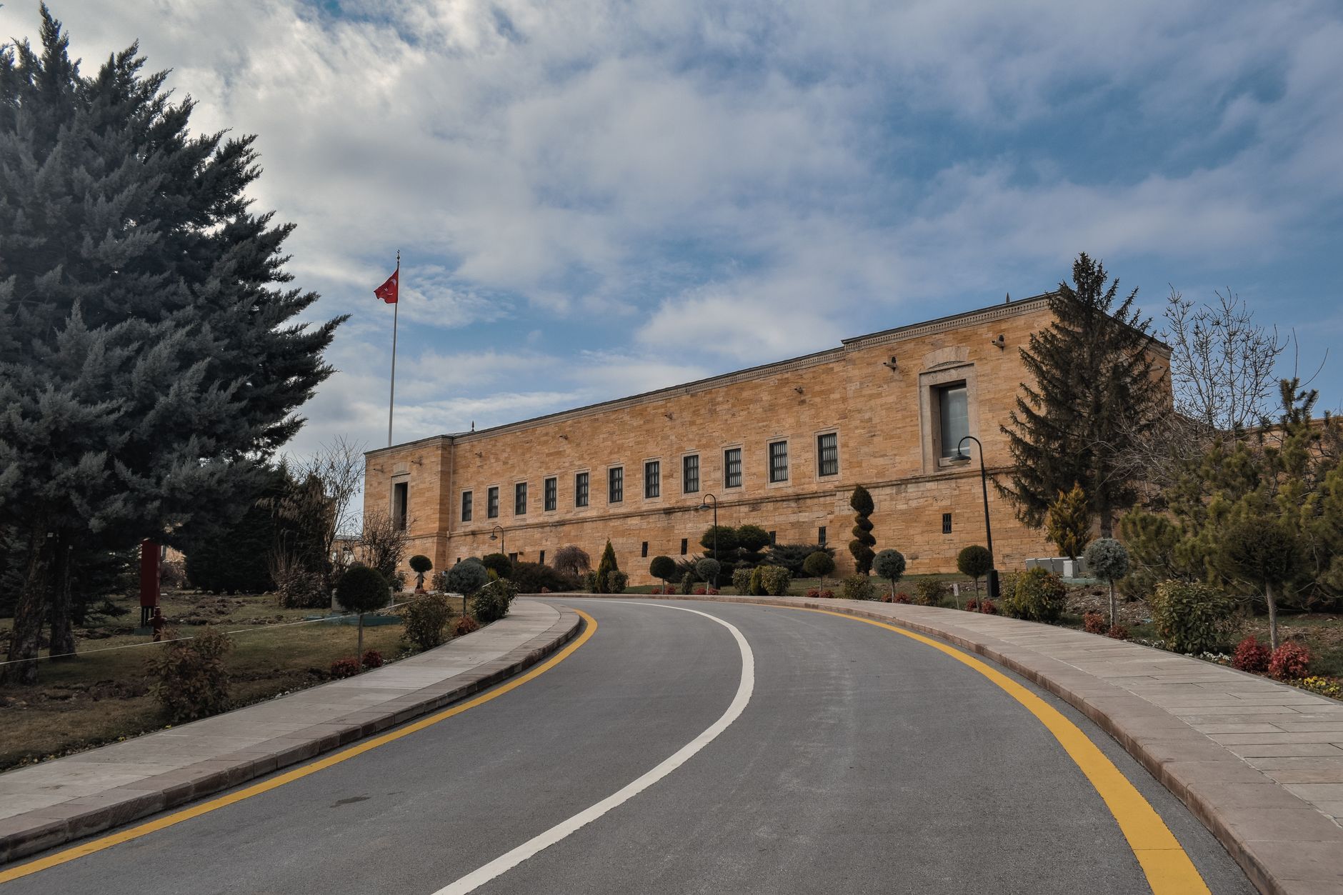 Cătălin Predoiu l-a susținut pe Marian Neacșu la preluarea mandatului de la Ministerul Afacerilor Interne