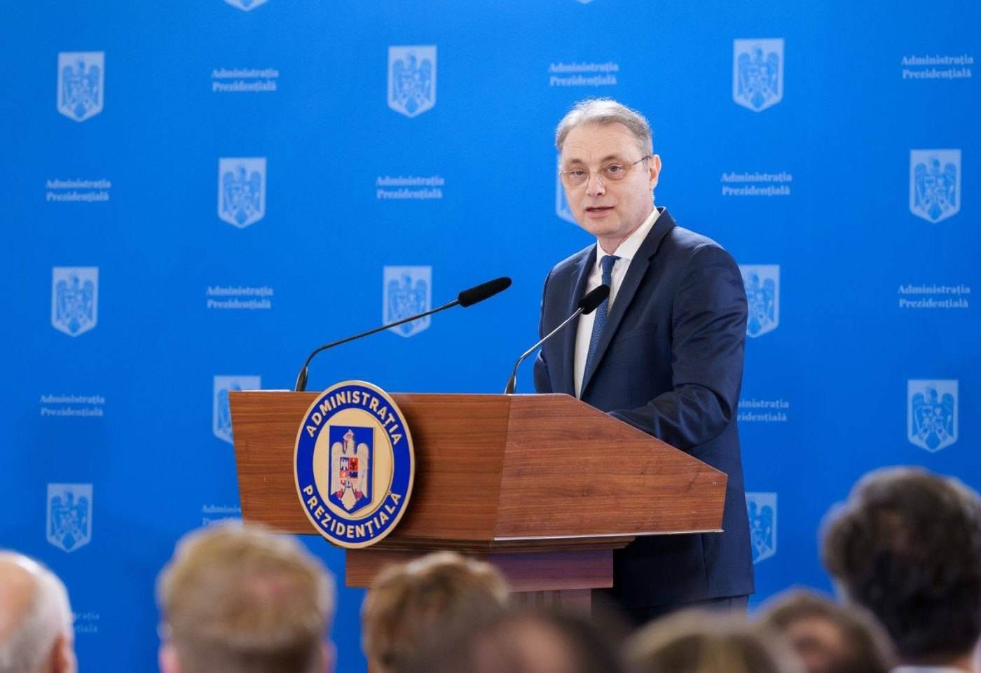 Analiza presei ruse asupra numirii lui Luca Niculescu în funcția de prim-ministru