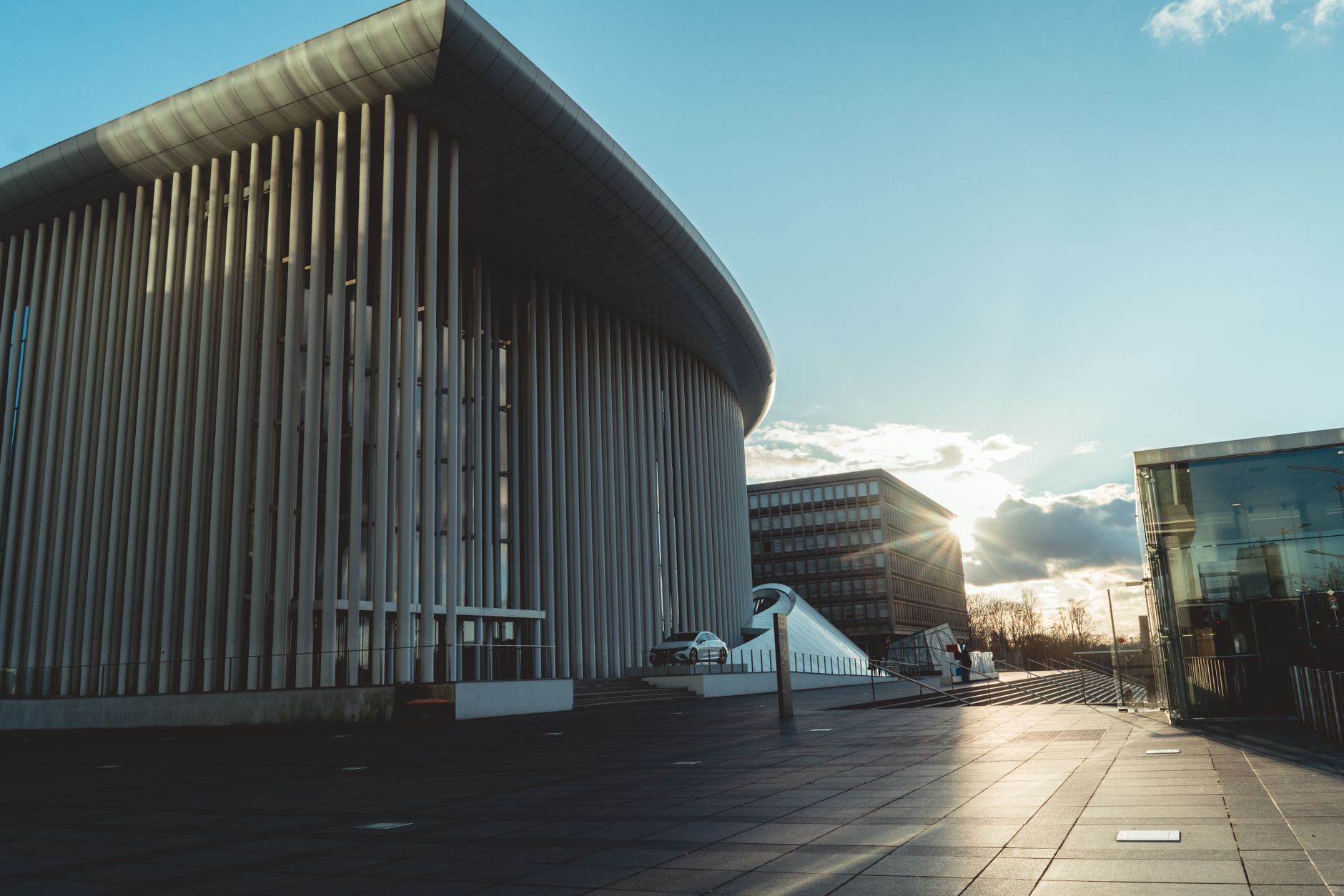 Percheziții la sediile Parlamentului European în contextul unei anchete pentru fraudă cu fonduri UE