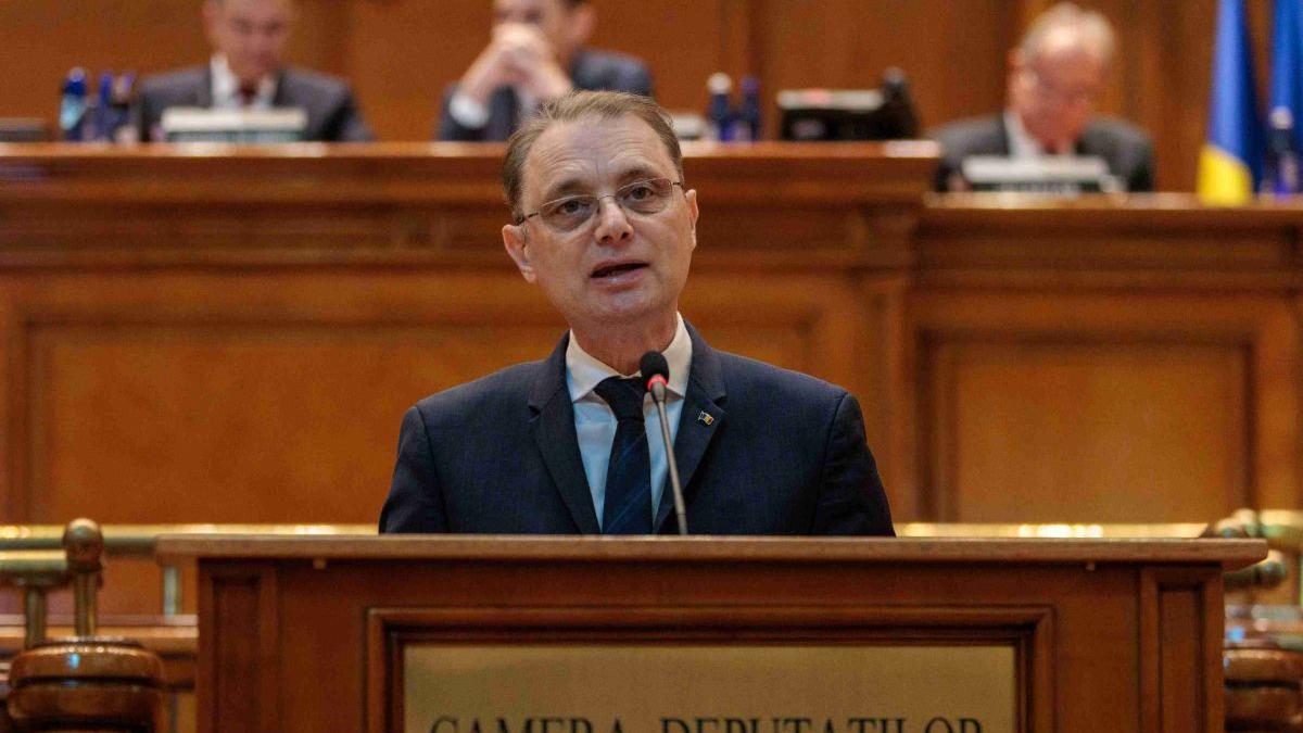Luca Niculescu propune trecerea la diplomația proiectelor în politica externă a României