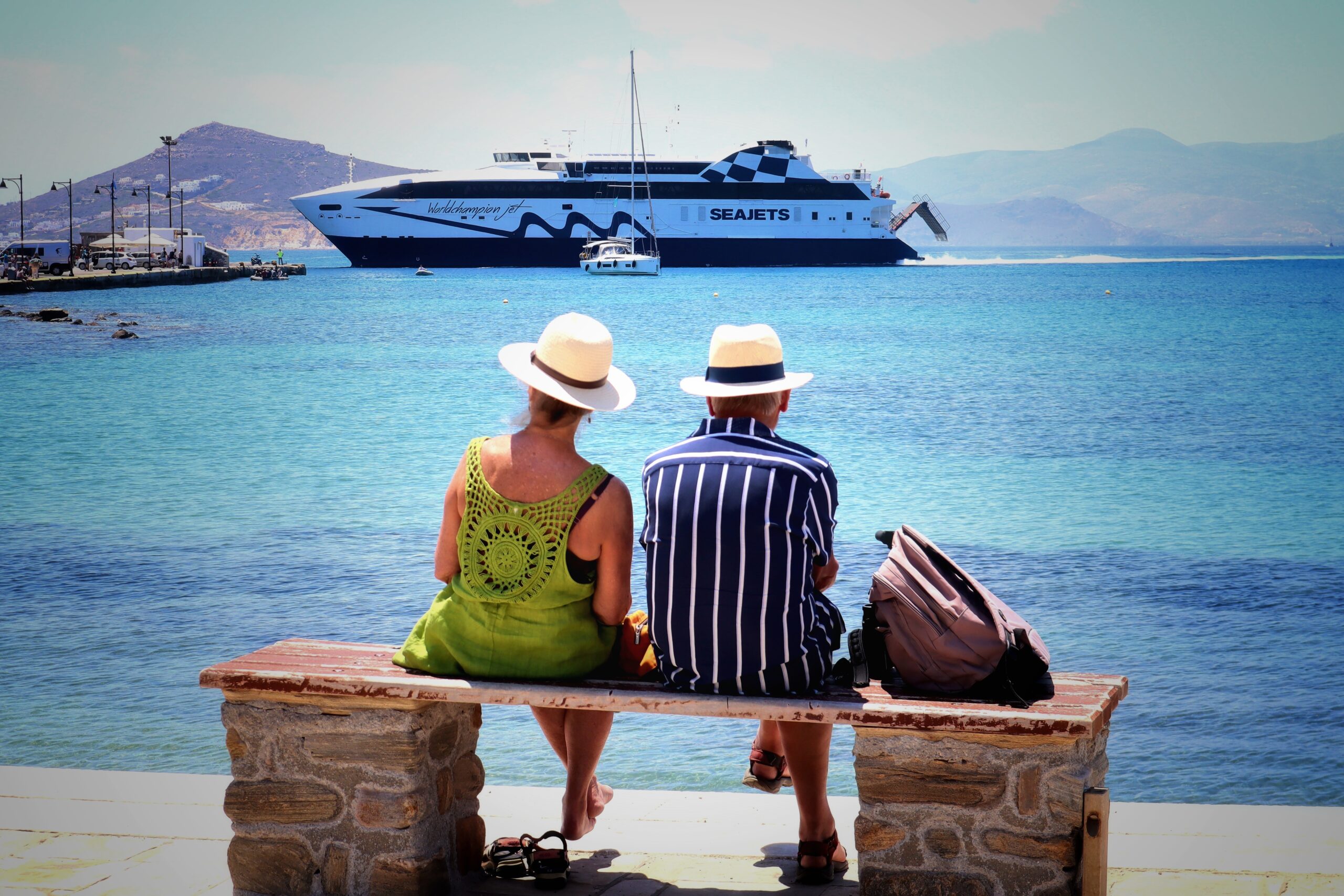 Reguli europene noi pentru agențiile de turism și rambursarea banilor de către companiile de transport