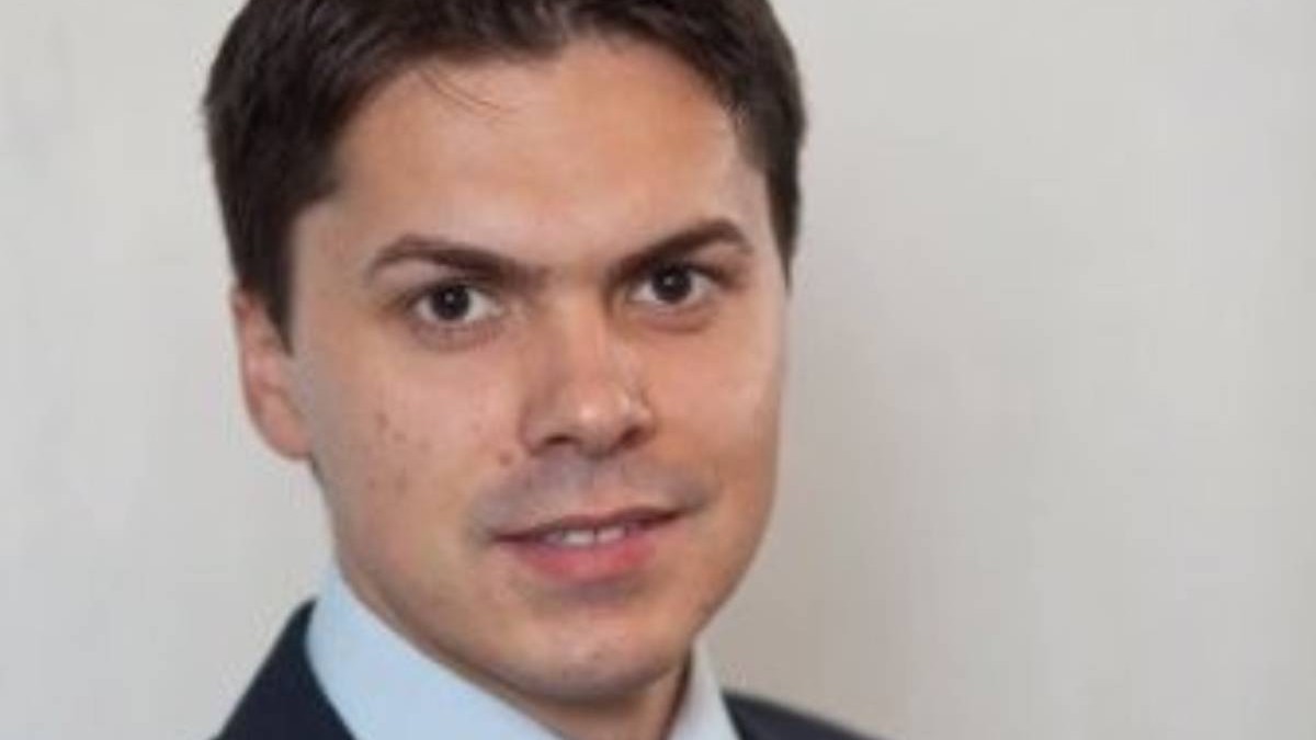 Gabriel Ciprian Ene este vehiculat pentru conducerea Secretariatului General al Guvernului