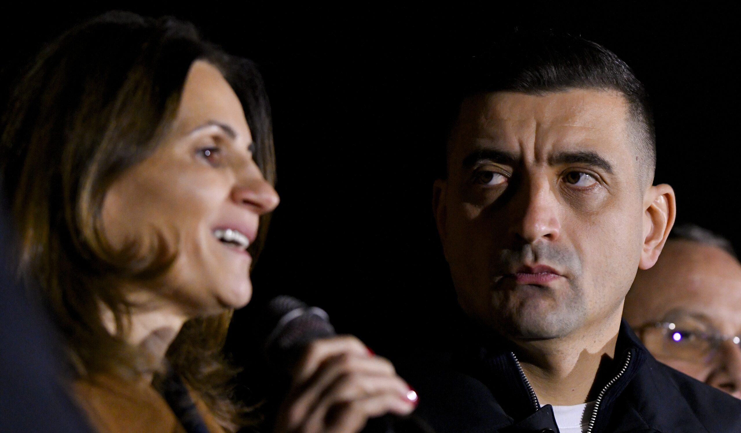George Simion anunță acțiuni în instanță împotriva Ancăi Alexandrescu