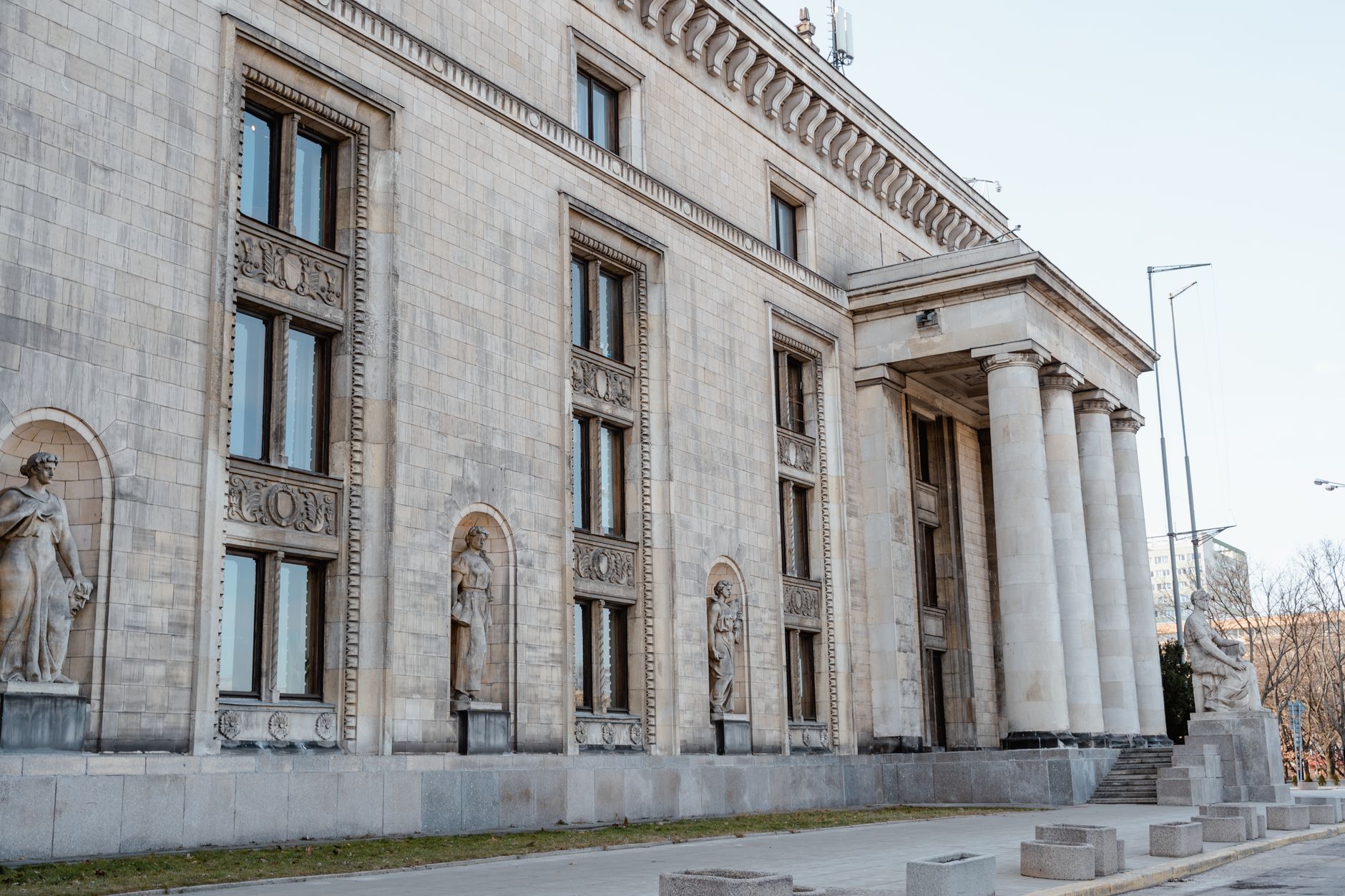 CEDO respinge cererile magistraților români privind neplata restanțelor salariale