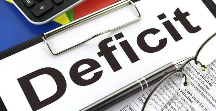 Guvernul vizează reducerea deficitului la 5,2% din PIB în 2027 prin limitarea cheltuielilor de capital