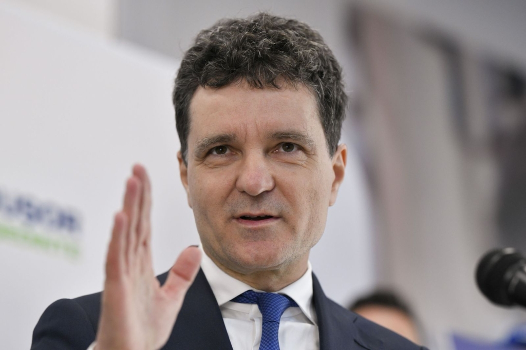 Nicușor Dan contestă la CCR legea care declară Voluntari municipiu: invocă lipsa de claritate și criterii neîndeplinite
