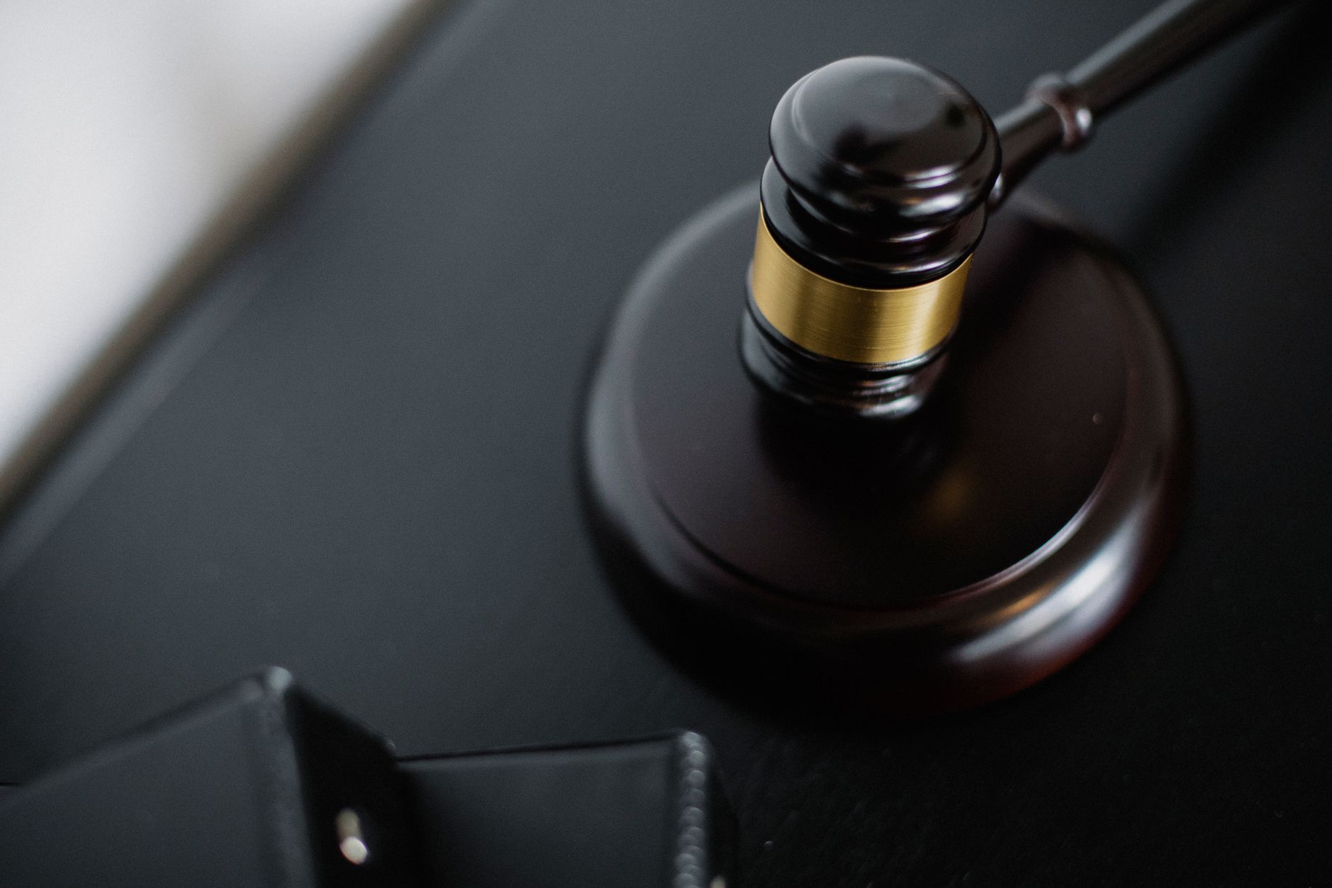 ÎCCJ dispune începerea judecății pentru Diana Șoșoacă în dosarul jurnalistei italiene