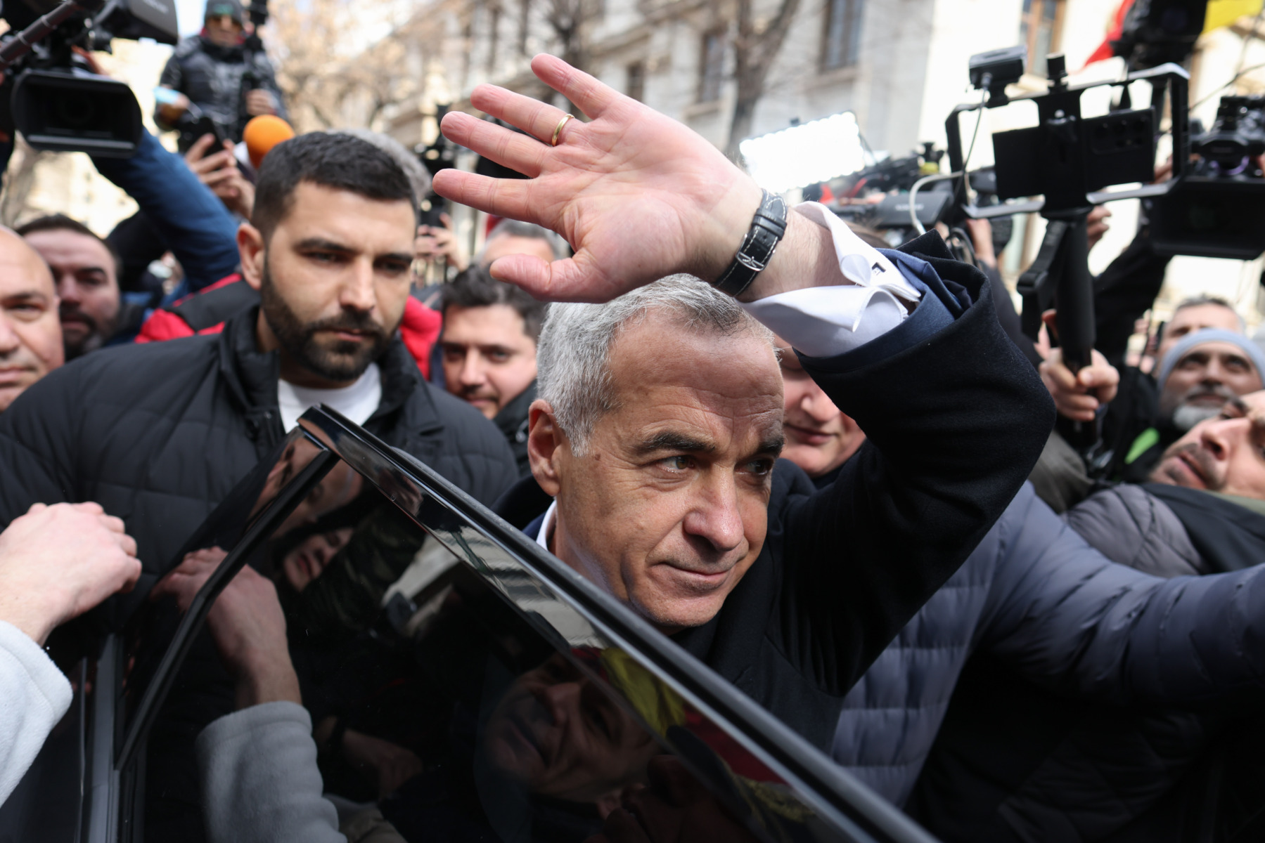 Unul dintre bodyguarzii lui Călin Georgescu, audiat la DIICOT în dosarul interceptărilor de la Mogoșoaia