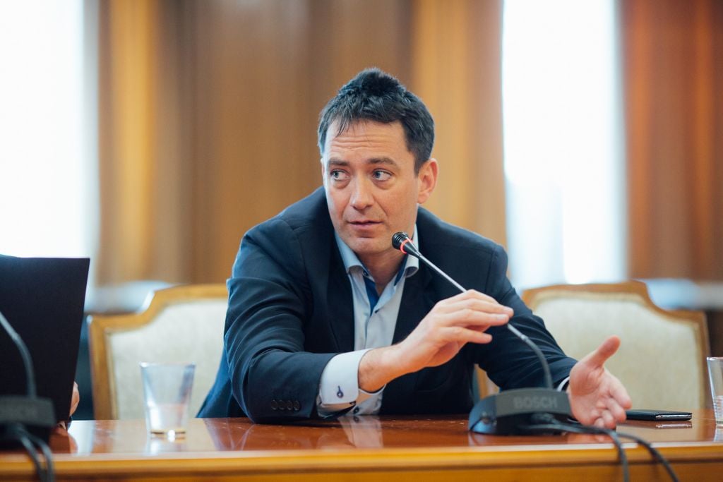 Poziția UDMR față de Guvernul Luca Niculescu: Refuz de majorări fiscale și linie roșie față de AUR
