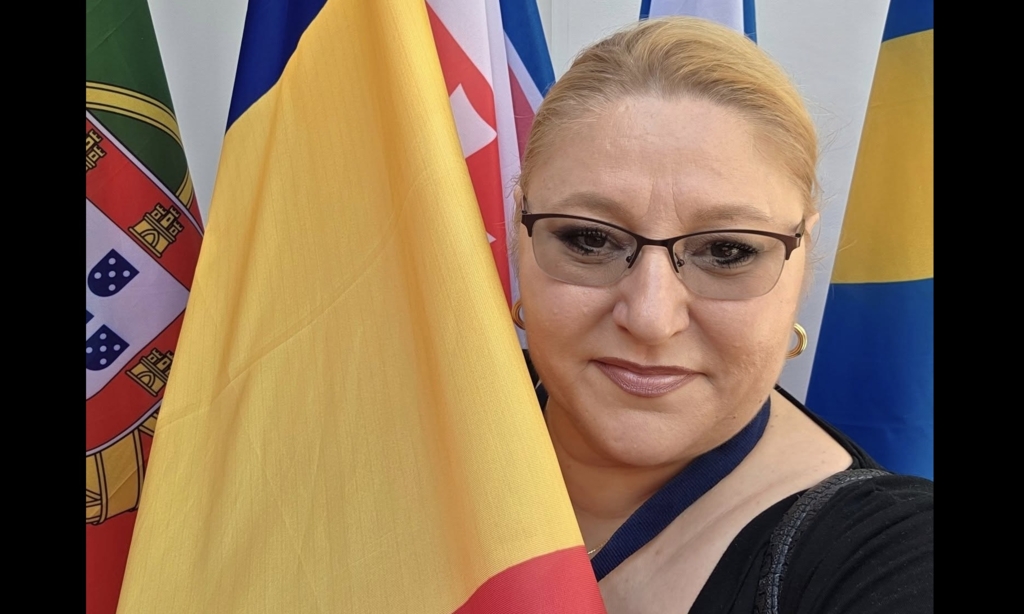Diana Șoșoacă a susținut la Belgrad că latina provine din limba română și că Vaticanul a confirmat acest lucru