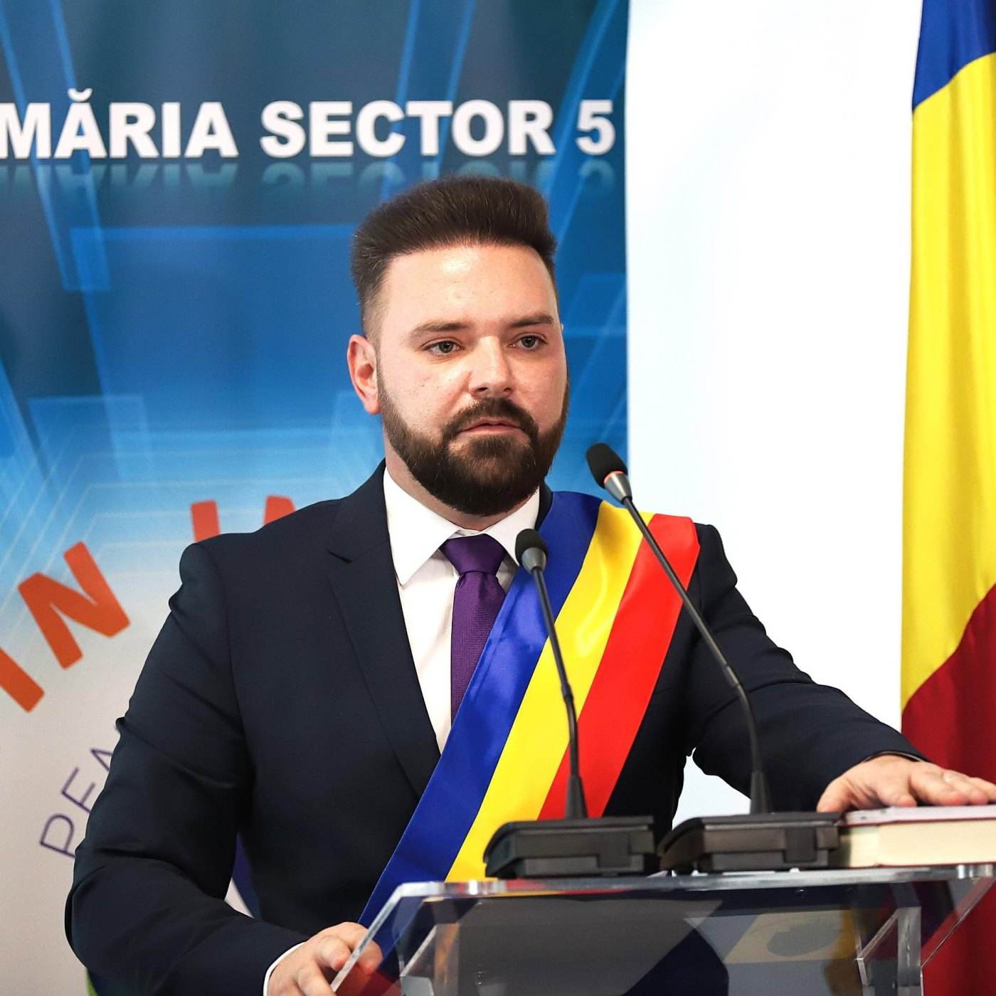 USR Sector 5 cere explicații pentru un acord-cadru de 3,77 miliarde de lei propus de Vlad Piedone