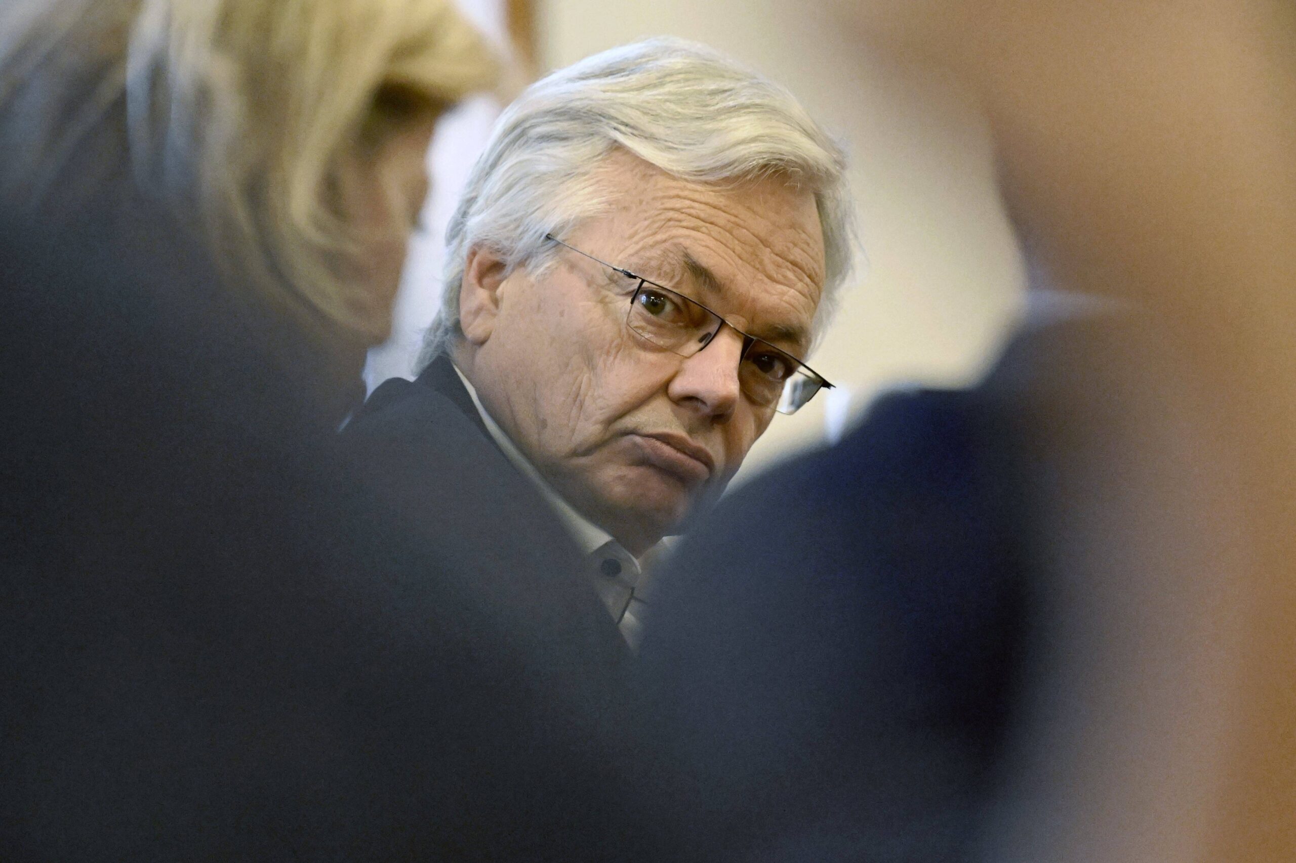Mesaje WhatsApp dezvăluie suspiciuni privind legăturile lui Reynders cu Rusia și tentativă de blocare a anchetei