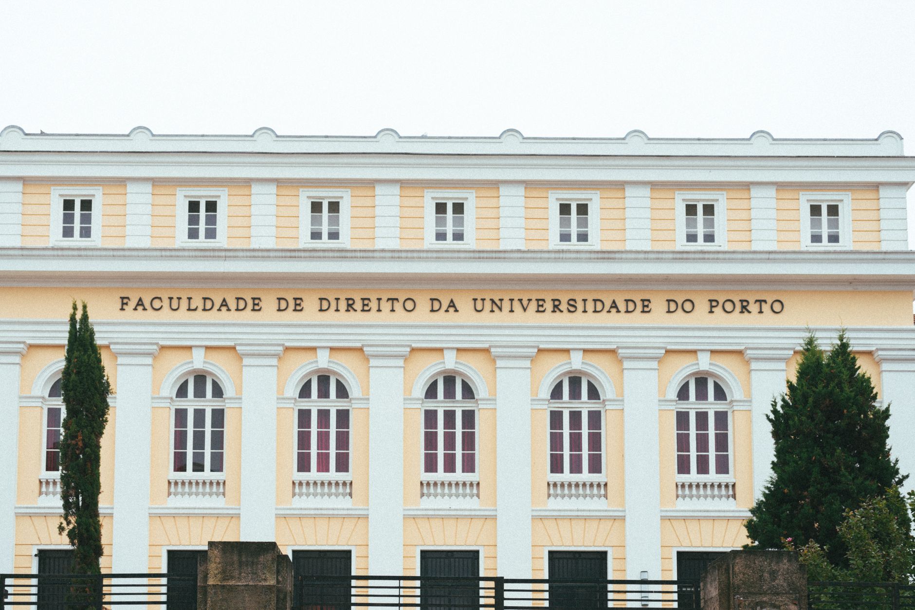 Alexandru Toader a fost reținut în dosarul de hărțire sexuală de la Facultatea de Drept din Iași