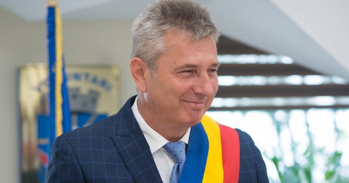 Florentin Pandele solicită reanalizarea sesizării la CCR privind statutul de municipiu pentru Voluntari