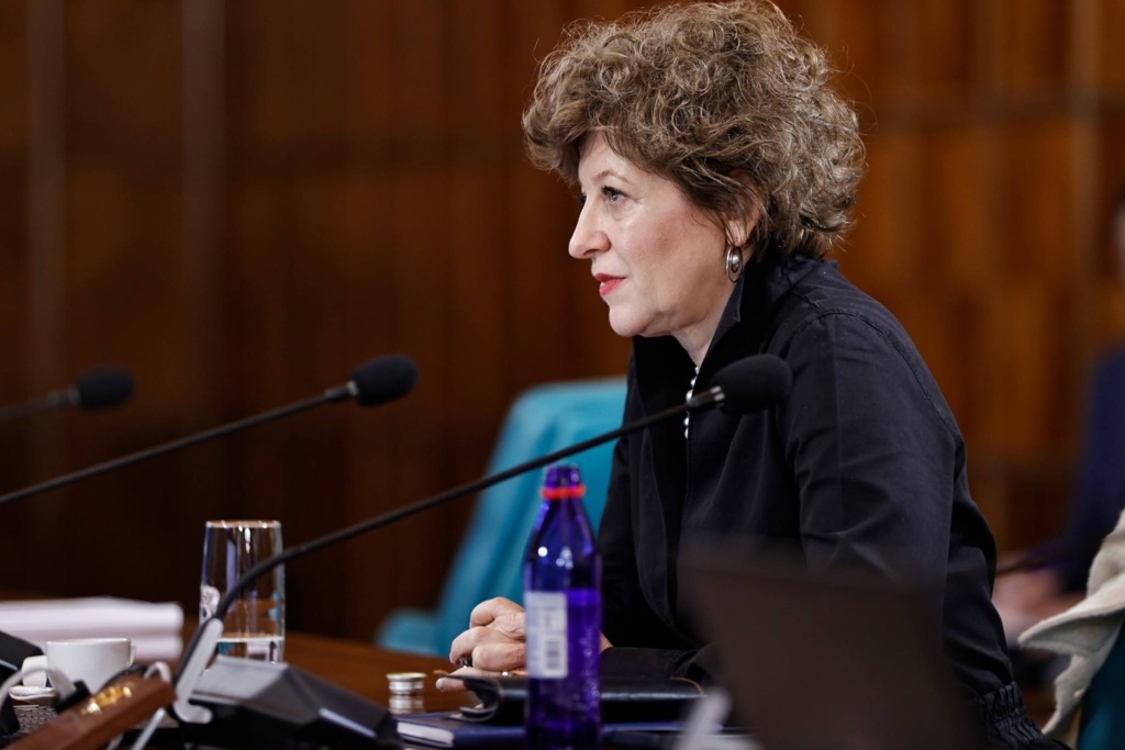 Oana Gheorghiu acuză PSD de manipulare a cifrelor deficitului bugetar și de atacuri politice asupra lui Ilie Bolojan