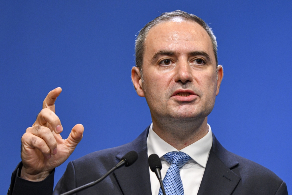 Condiții pentru indexarea pensiilor în 2027: Alexandru Nazare cere date financiare pentru o creștere sustenabilă