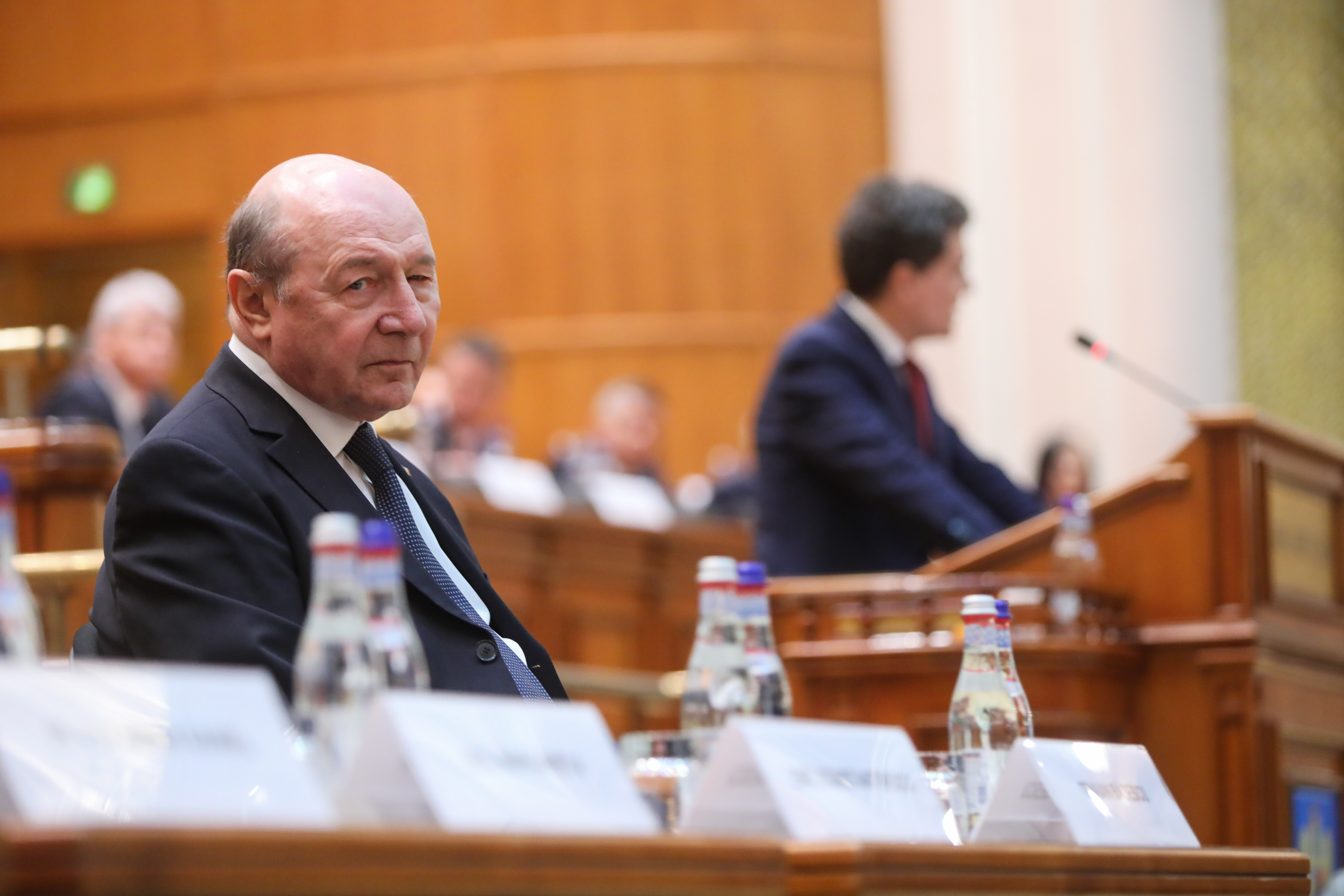 Traian Băsescu avertizează: Nicușor Dan nu este în siguranță în fața unei suspendări